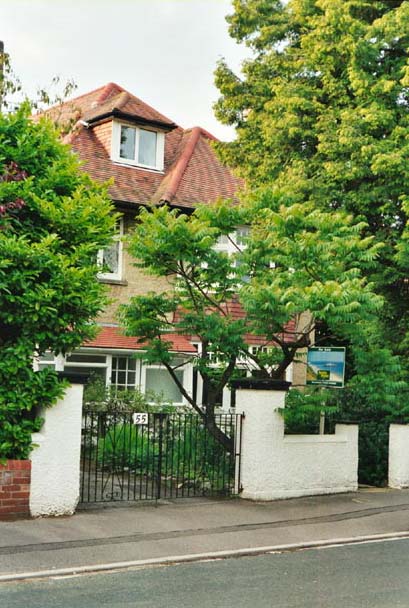 england012.jpg - 70678 Bytes